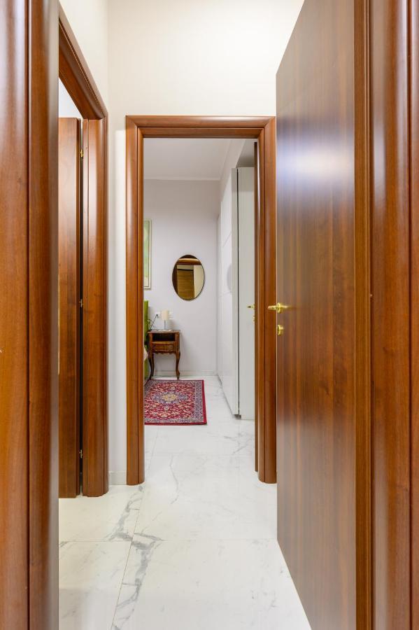 Luxury Apartment Re Di Roma Extérieur photo